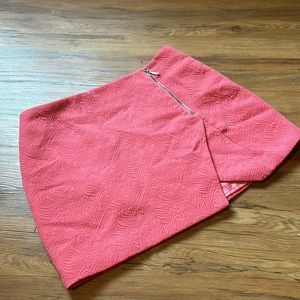 PINK TEXTURED MINI SKIRT FOREVER21